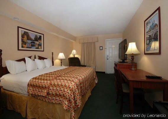 Quality Inn Lancaster Exterior photo